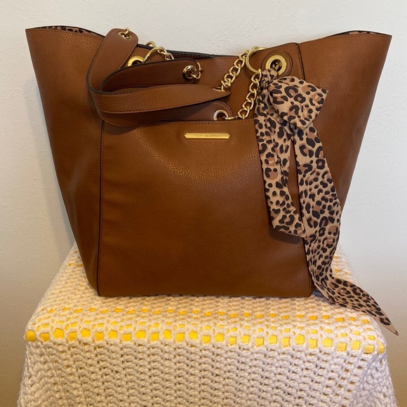 Steve Madden Handbags - Steve Madden Large Purse / Tote - Leopard Print - Brand New With No Tags